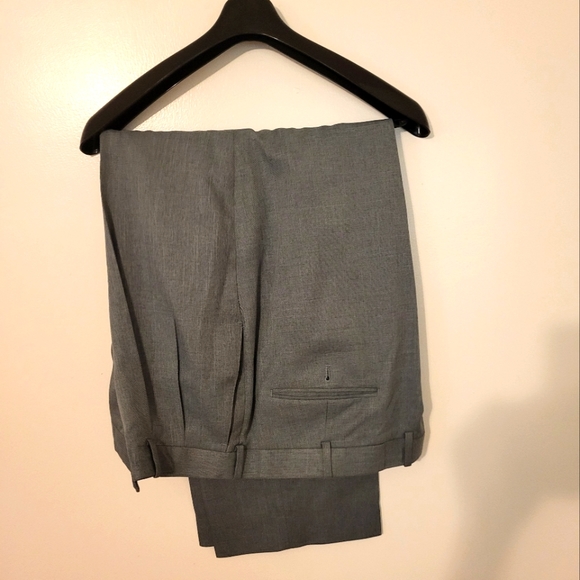 Bolzano two piece suit - Picture 2 of 15